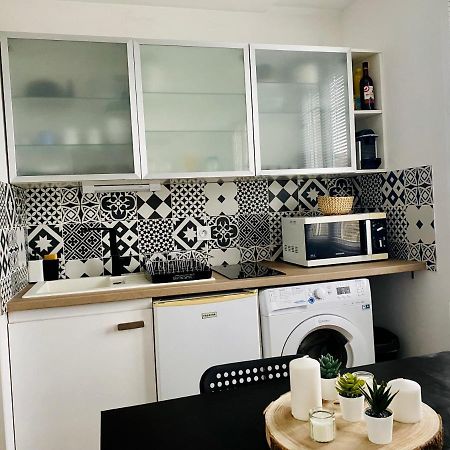 Appartement T1B Place Saint Anne La Riche Bagian luar foto